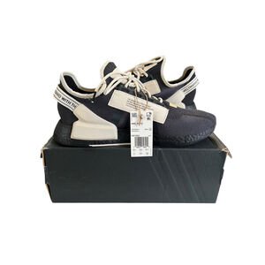 Adidas NMD_R1.V2 NWT Carbon Savannah Size 11 Shoes Sneakers Men's Black H01253